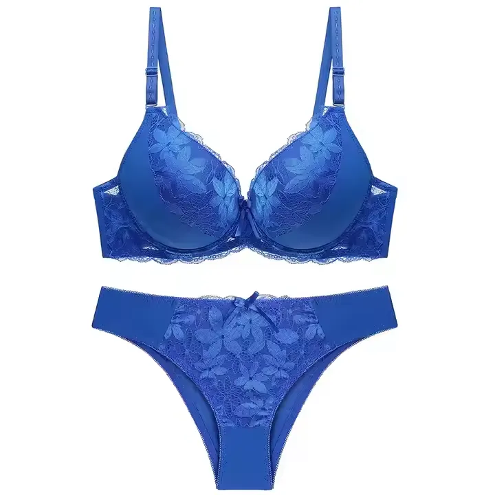 Bold Bloom Padded Lace Set